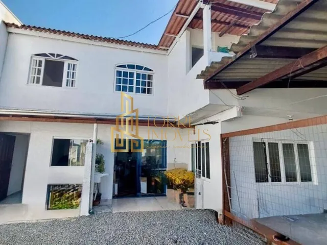Imagem: CASA RESIDENCIAL em NAVEGANTES - SC, MEIA