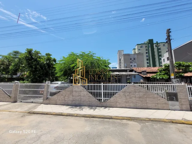 Imagem: CASA RESIDENCIAL em NAVEGANTES - SC, CENTRO