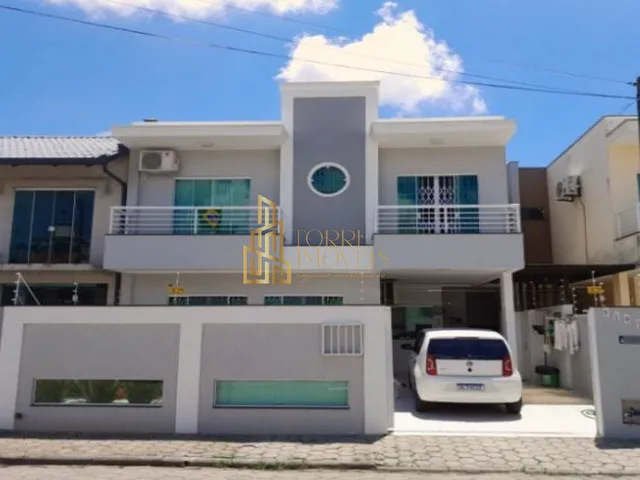 Imagem 2: CASA RESIDENCIAL em NAVEGANTES - SC, CENTRO