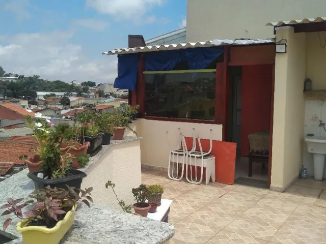 Imagem: A casa possui 2 Dormitórios, 1 Suíte, 3 Banheiros, 1 Vaga