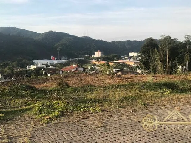Imagem: Lindo lote no bairro Guarani - Alto Padrão