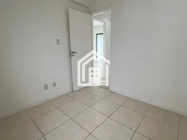 Imagem 2: Apartamento nascente com vista mar, 2 quartos, varanda com reiki e exclusividade no Imbuí