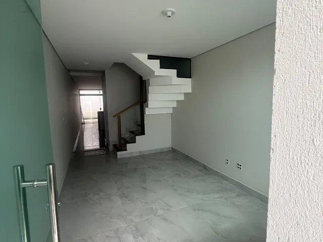 Imagem 3: Imperdível oportunidade: Casa à venda em Belo Horizonte-MG, bairro Candelária, 2