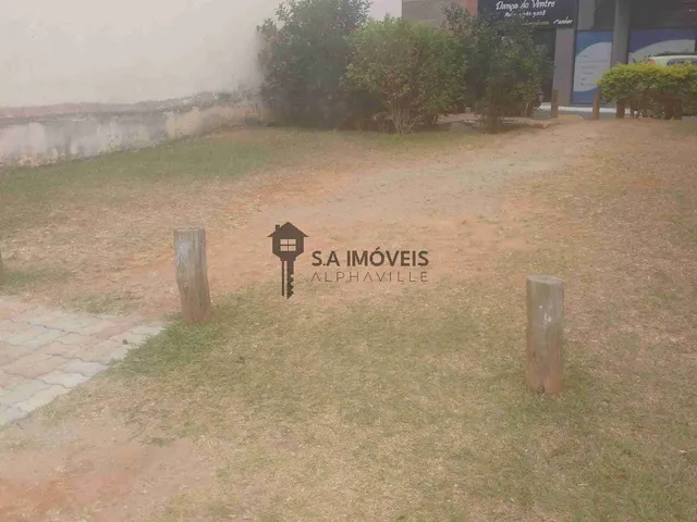 Imagem: O terreno possui 128m² de Área Privada e está localizado