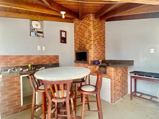 Imagem 15: Casa para Temporada em Itapema, Centro, 4 dormitórios, 4 suítes, 5 banheiros, 3 vagas