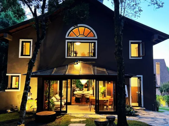 Imagem 4: Casa Típica da Serra Gaúcha à venda em Gramado no Condomínio Condado de Saint Moritz