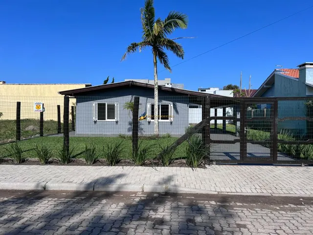 Imagem 4: Casa com piscina, 4 dormitórios em Xangri-lá