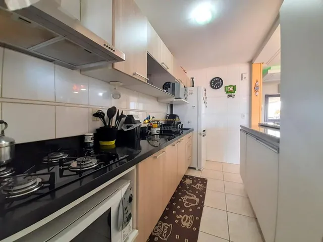 Imagem 11: Oportunidade: Apartamento Mobiliado com sacada de frente, a duas quadras do mar, em