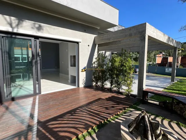 Imagem 7: Linda Casa Nova e com 3 amplas suítes em Gramado RS