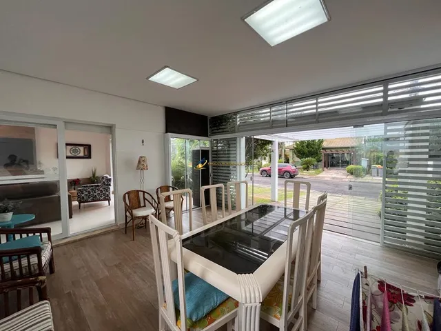 Imagem 13: Casa mobiliada à venda em Condomínio fechado com praia privada e infra completa