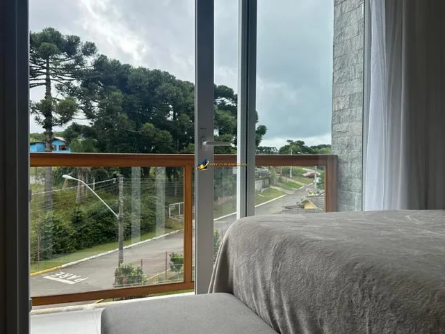 Imagem 1: Imóvel com 2 suítes Mobiliado em Gramado RS - Venda no Bairro Moura
