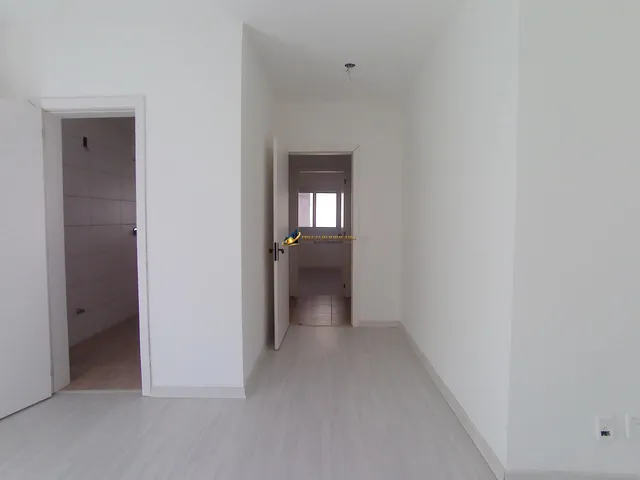 Imagem 4: Sobrado Duplex com Preço Especial Junto ao Centro de Gramado