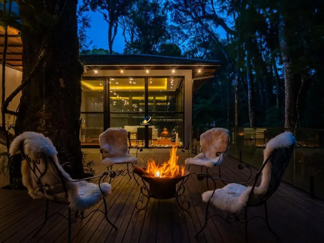 Imagem 4: Linda Casa Decorada no Condominio O Bosque em Gramado