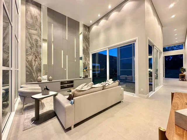 Imagem 2: Casa 4 Dormitórios 4 suítes Condominio Dubai