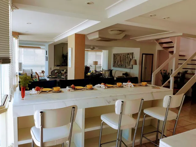 Imagem 8: Cobertura Duplex em Atlantida Com Vista Para o Mar Ótimo preço