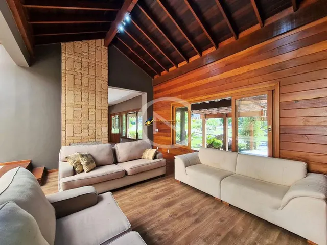 Imagem 12: Casa no Condado de Saint Moritz em Gramado Mobiliada