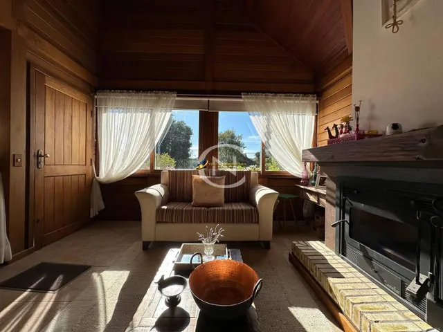 Imagem 3: Casa no Condado de Saint Moritz em Gramado Mobiliada