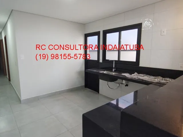 Imagem: A casa possui 2 Dormitórios, 1 Suíte, 2 Banheiros, 1 Vaga