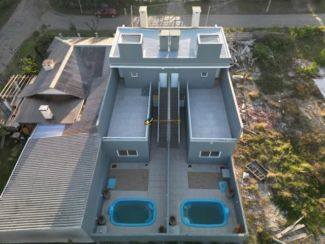 Imagem 9: Sobrado com piscina 2 dormitórios com vista para o mar