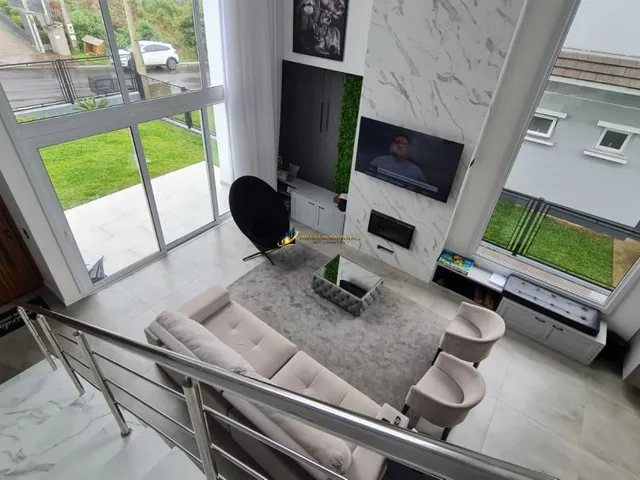Imagem: BELÍSSIMA CASA NOVA em GRAMADO RS, no GIARDINI