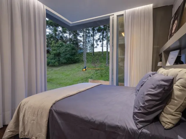 Imagem 2: MAGNÍFICA CASA no CONDOMÍNIO ASPEN MOUNTAIN em GRAMADO RS