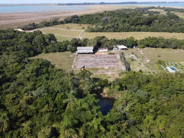 Imagem: Lindo Sitio Proximo a Lagoa e a 10 Mim de