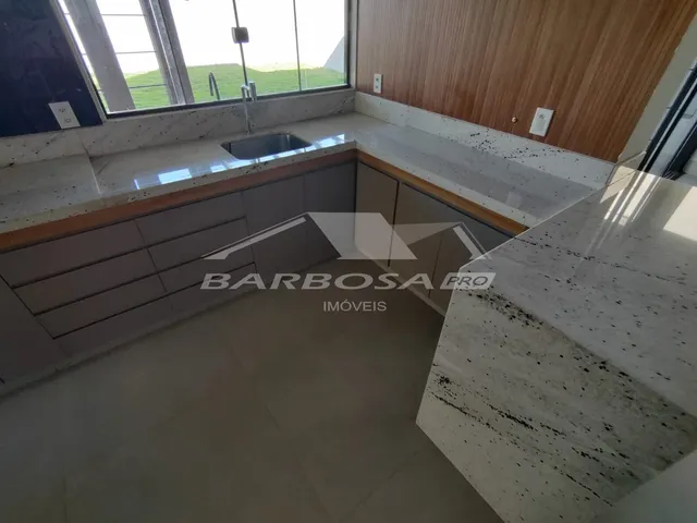 Imagem 5: Casa com 3 quartos e um suite com closet á venda no Turista II