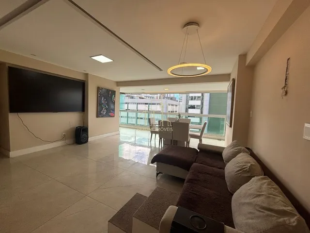 Imagem 3: Oportunidade única: Apartamento de luxo com 3 suítes,126m², Reformado, 3 vagas de