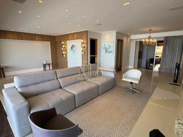 Imagem 7: Apartamento de Luxo em Pituaçu, 4 Suítes, 4 Vagas de Garagens, 200M² com Vista Mar!
