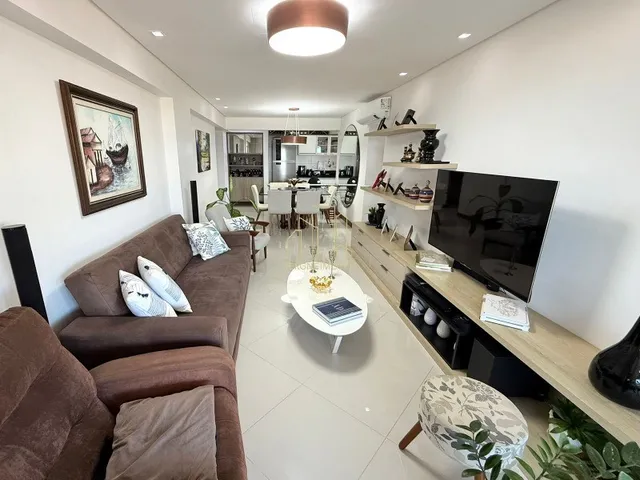 Imagem 2: Apartamento à venda com 2 Suítes, 93m², Varanda Gourmet com 15m² e Vista Mar em