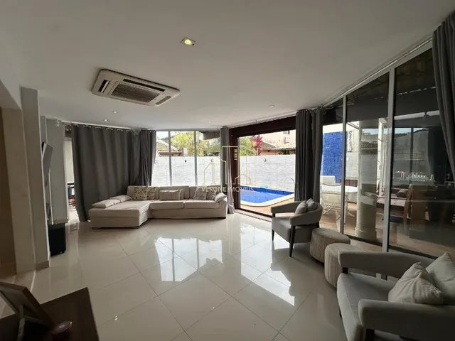 Imagem 3: Casa de luxo em condomínio com 3 Quartos (2 Suítes) 270m² e...