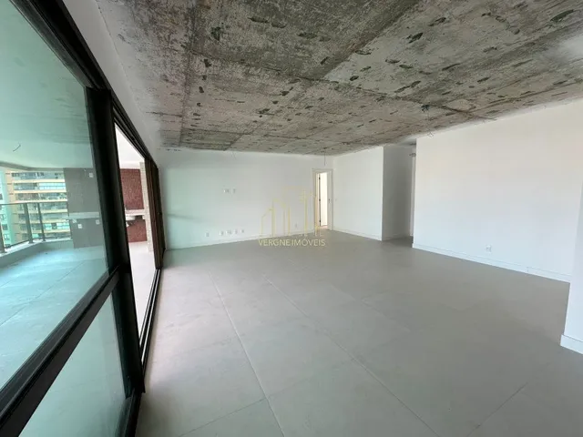 Imagem 8: Apartamento de alto padrão com 4 suítes e varandão gourmet em Alphaville I
