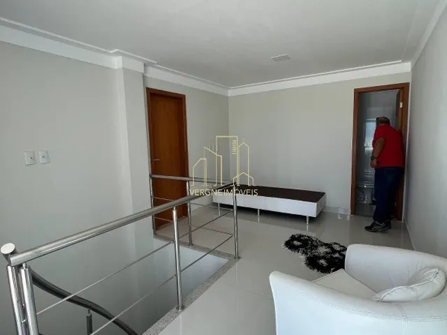 Imagem 2: Excelente cobertura com vista deslumbrante com três quartos e varandão a venda em Lauro
