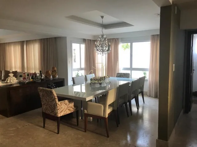 Imagem 5: Casa Alto Padrão com 4 Suítes e Espaço Gourmet à Venda em Alphaville Salvador I