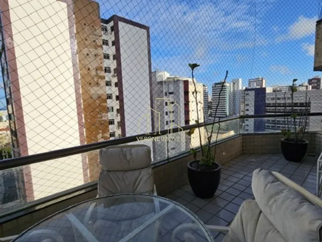 Imagem 2: Excelente apartamento com três suítes home office e armários a venda na Pituba