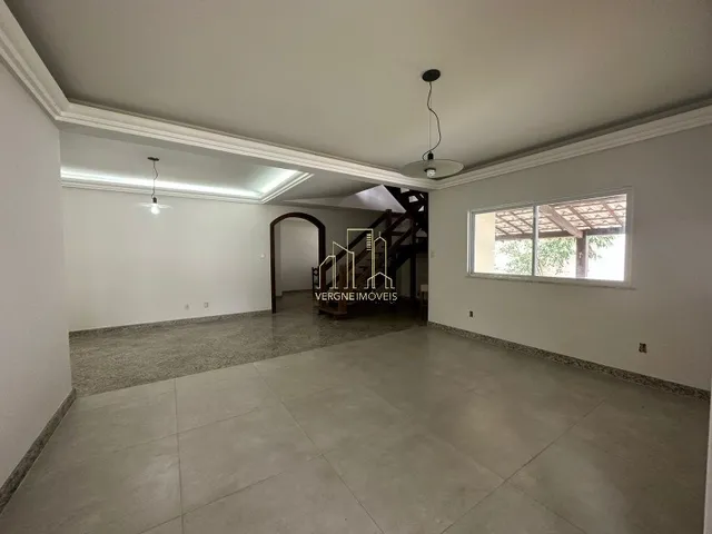 Imagem 15: Excelente casa duplex em condomínio fechado com cinco suítes e área gourmet a venda em