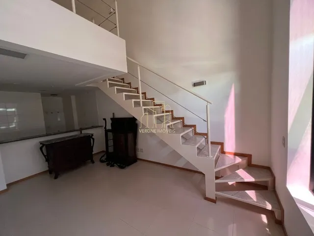 Imagem 4: Excelente loft duplex com um quarto a venda no caminho das Arvores