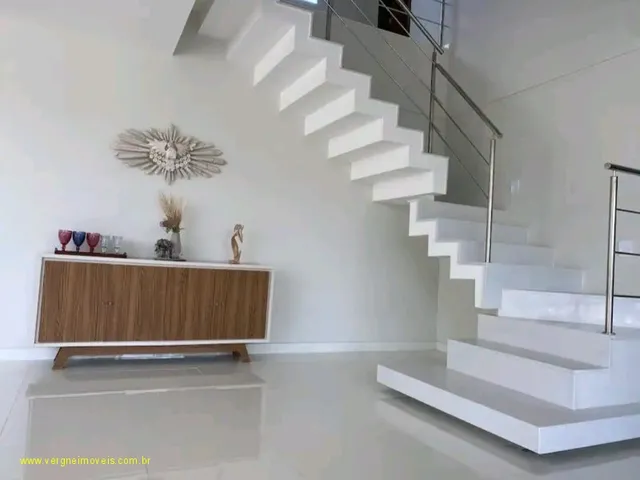 Imagem 15: Belíssima casa decorada a venda com cinco suítes e área gourmet em guarajuba