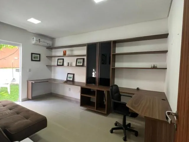 Imagem 13: Com conceito moderno e ambientes amplos essa belíssima casa com três suítes a venda em