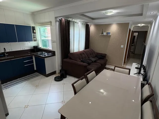 Imagem: A casa possui 2 Dormitórios, 1 Suíte, 3 Banheiros, 2