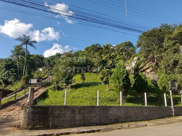 Imagem 2: CASA COM 3 DORMITÓRIOS, TERRENO DE 2.160M² OPORTUNIDADE DE INVESTIMENTO