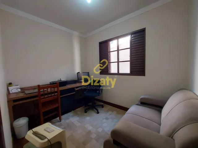Imagem 11: CASA COLONIAL NO BAIRRO JARDIM ARIZONA COM 6 QUARTOS, ESPAÇO GOURMET E PISCINA