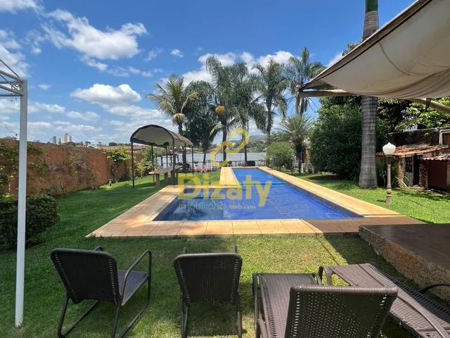 Imagem 3: Belíssimo condomínio particular com 7 casas. A descrição abaixo trata-se da casa