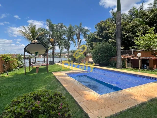 Imagem 6: Belíssimo condomínio particular com 7 casas. A descrição abaixo trata-se da casa