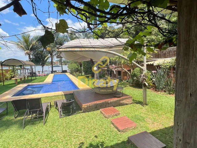 Imagem 9: Belíssimo condomínio particular com 7 casas. A descrição abaixo trata-se da casa