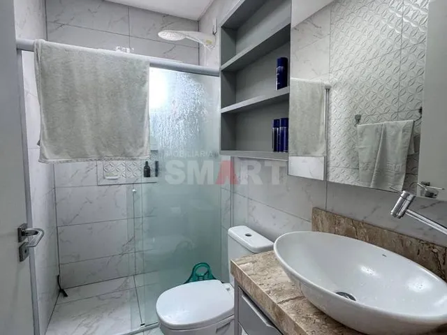Imagem 12: Geminado com 1 suite + 2 quartos, semimobiliado e com piscina