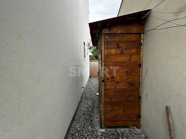 Imagem 9: Apartamento com 2 quartos e ampla área externa e na frente
