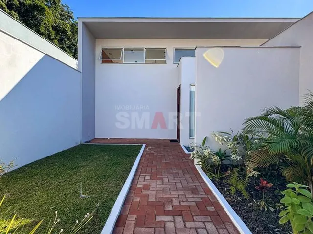 Imagem 3: Ampla Casa Mobiliada com 1 Suíte com Closet + 2 Quartos no São Luís