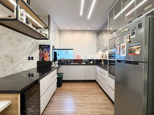 Imagem 4: Casa Geminada Mobiliada com 1 Suíte e 2 Quartos à Venda no Vila Nova