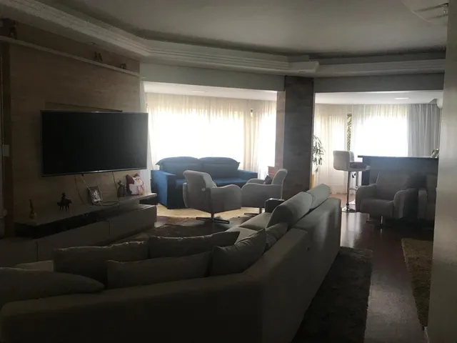 Imagem 6: Apartamento amplo com 179,22 m² no centro, próximo a Maurício Cardoso com 2 vagas de